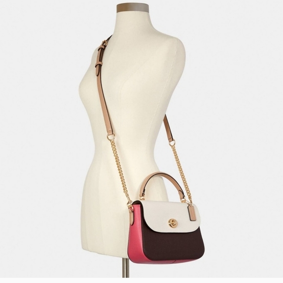 Elegant Brown Leather Shoulder Bag
